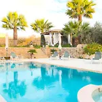 Ferrieha 4*
