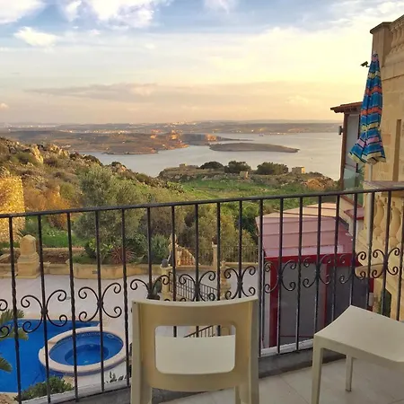 Bed and breakfast Ferrieha 4*