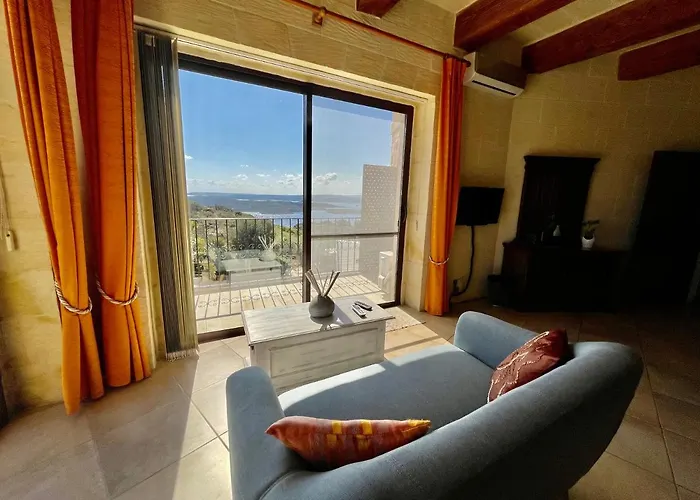 Ferrieha Bed & Breakfast Qala